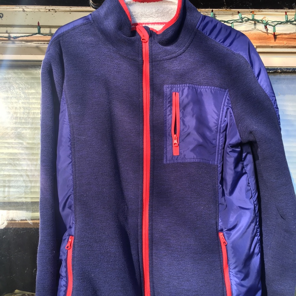 Size Large nautica  jacket in 9/10 condition